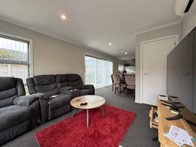 4b Horoeka Street, Stokes Valley