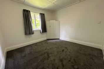 14 Station Road, Kamo