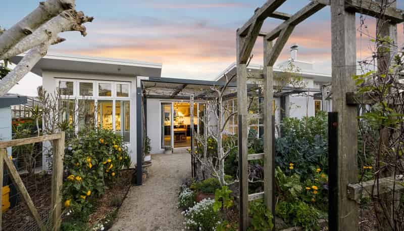 27 Tawa Road, Onehunga