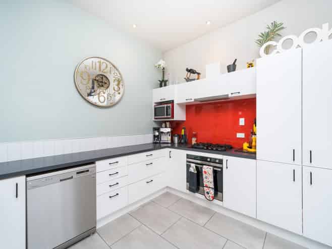 12 Bryant Street, Takaro