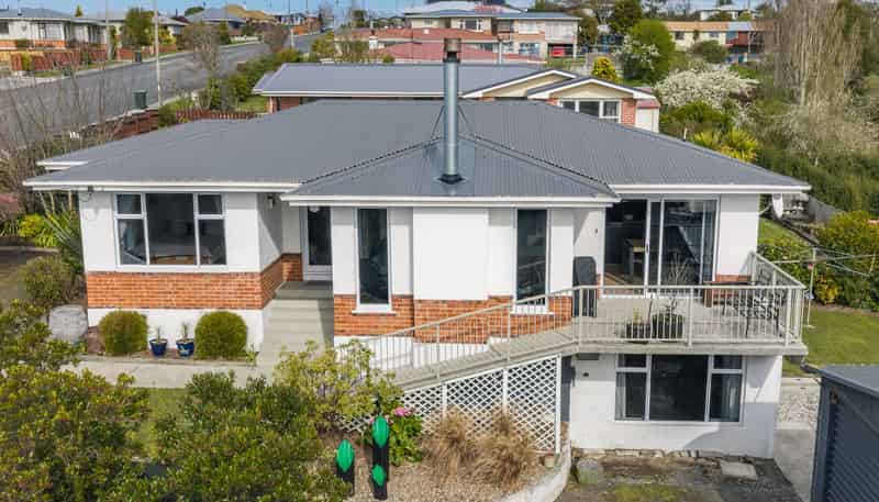 16 Christie Street, BALCLUTHA