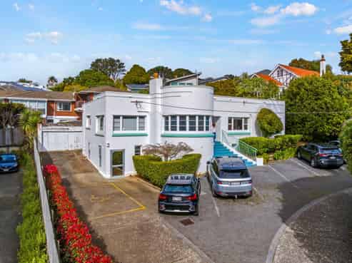Mt Eden standalone on 936sqm land in DGZ