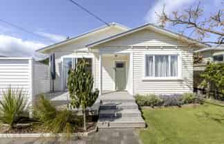 22 Ngaio Street, Strandon