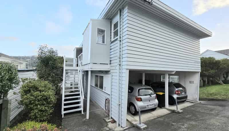84 Tiber Street, Island Bay