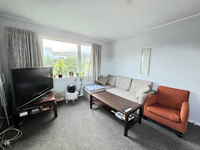84 Tiber Street, Island Bay