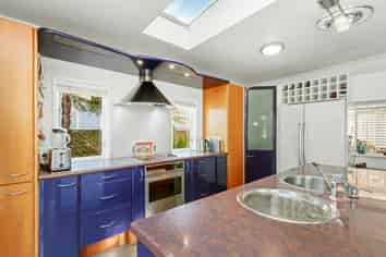 24 Bracken Street, Petone