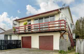  4/14 Hayton Road, Wigram
