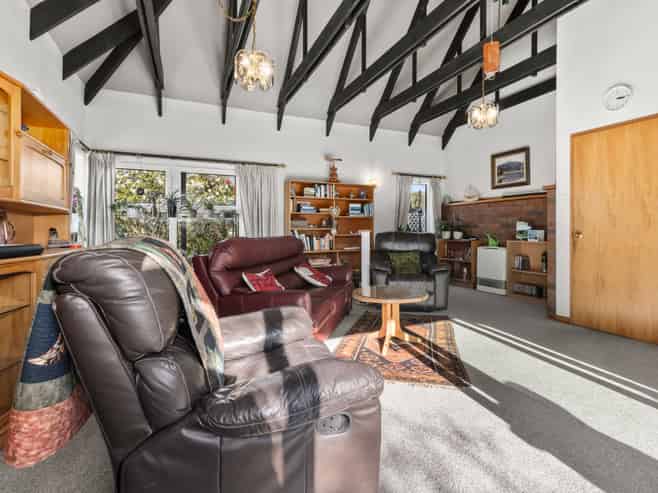 2 Byrd Street, LEVIN