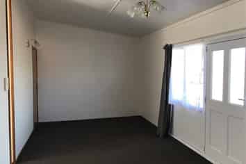 4/126 South Road, Spotswood
