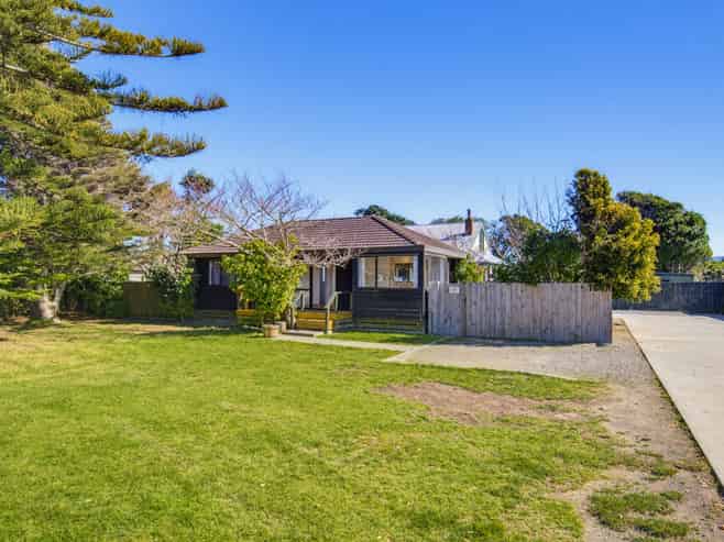 164A Te Moana Road, Waikanae