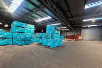 High Stud Warehouse - Competitively Priced
