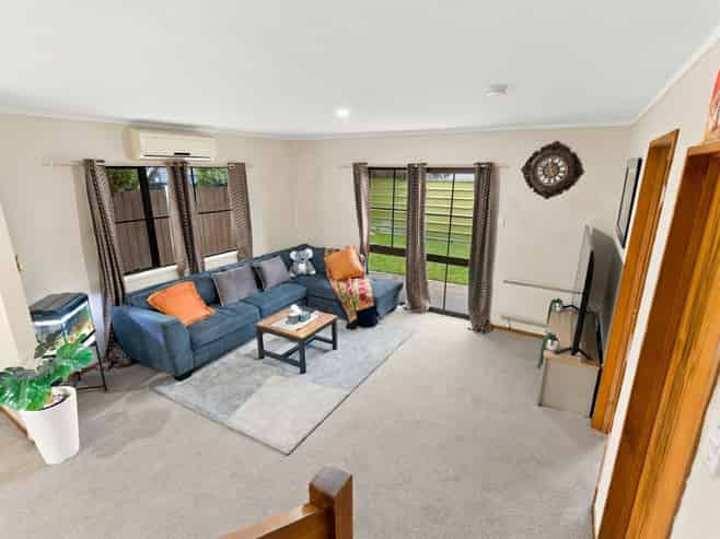 23B Cecil Place, Cloverlea