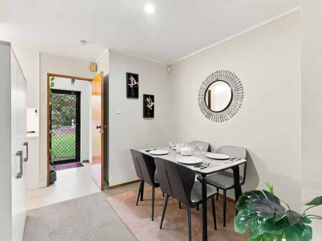 23B Cecil Place, Cloverlea