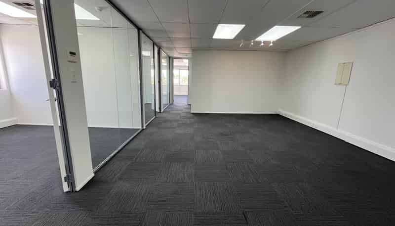 19 Great South Road, Epsom