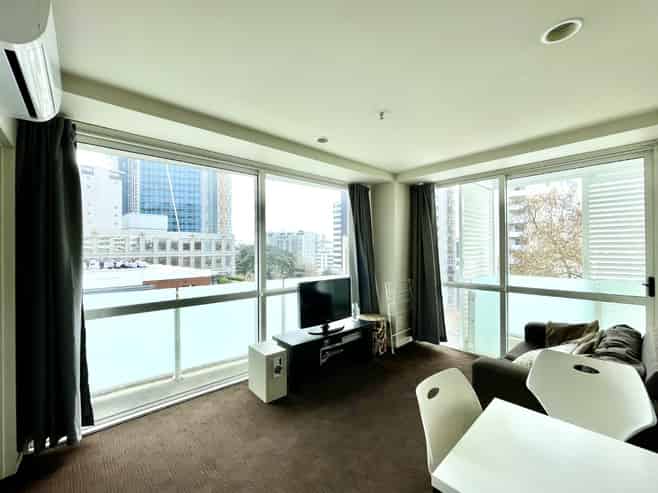 817/10 Waterloo Quadrant, Auckland Central