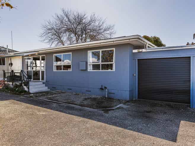 4/144 Main Road, Clive