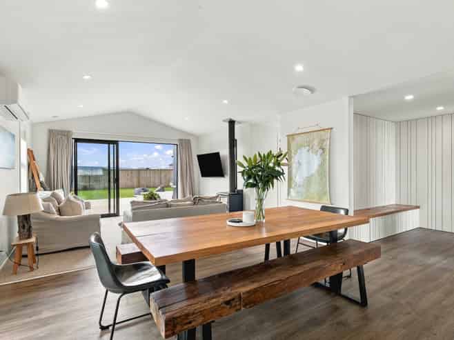 7 Neinei Place, Wharewaka