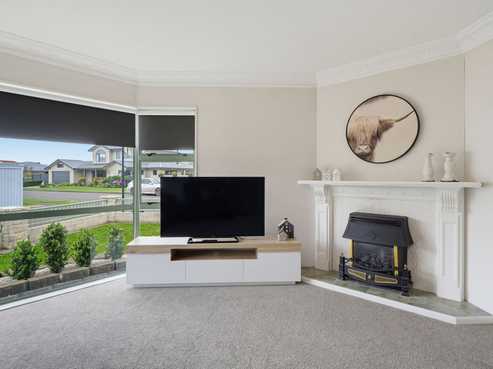 27 Bullock Drive, Springvale