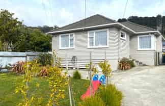 217 Wellington Road, Wainuiomata