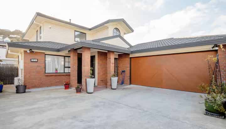 120A Derwent Street, Island Bay