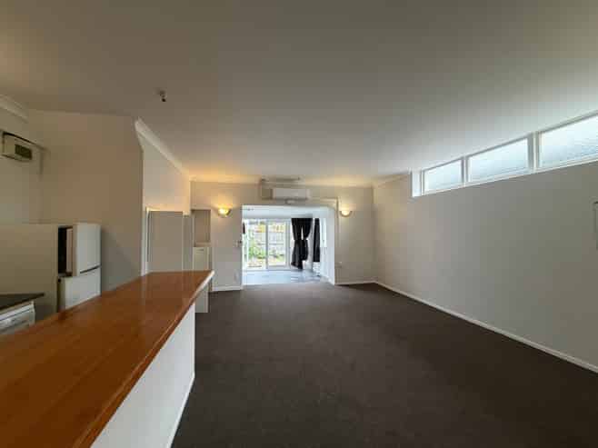 157 The Parade, Island Bay