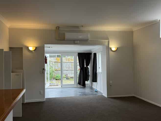 157 The Parade, Island Bay