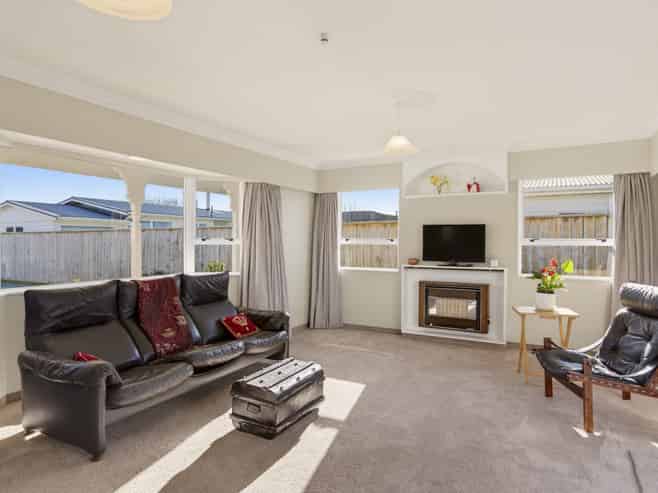 31 Burn Street, Levin