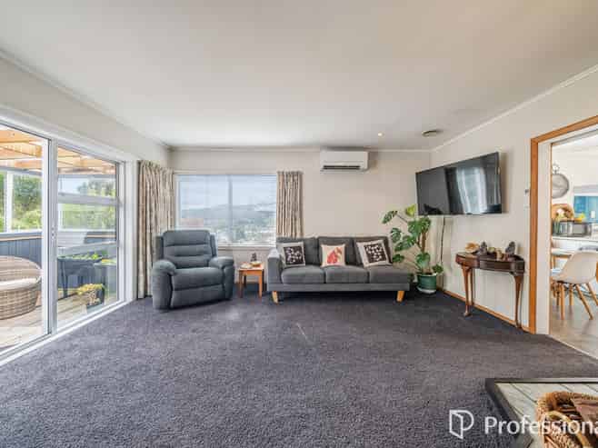 19 Gardiner Grove, Wainuiomata