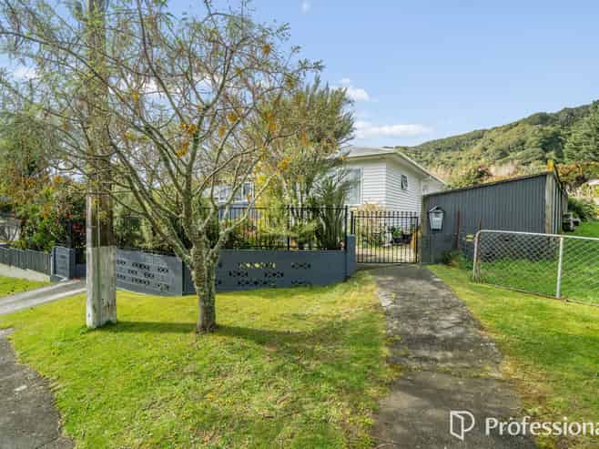 19 Gardiner Grove, Wainuiomata