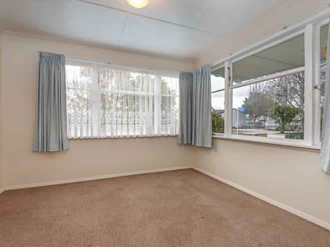 15 Kiwi Court, Roslyn