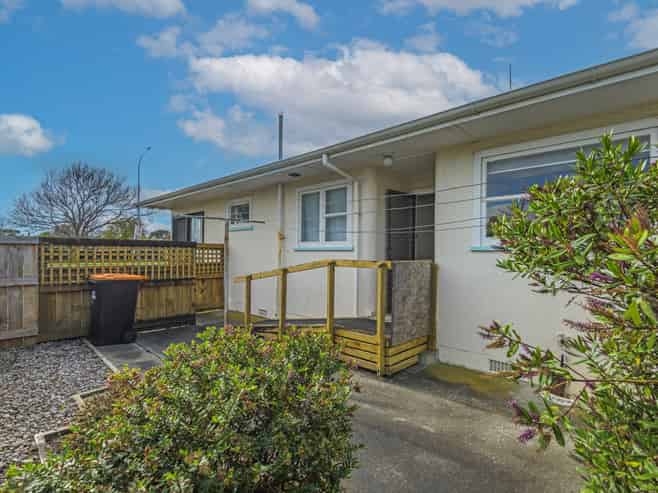 15 Kiwi Court, Roslyn