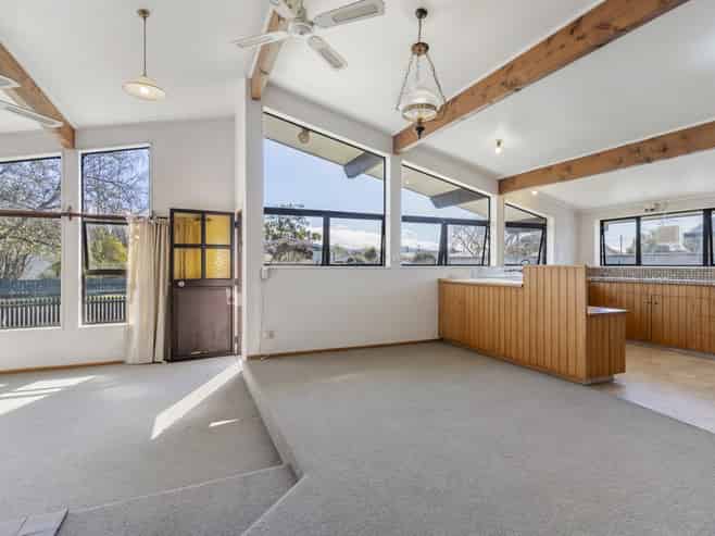 3 Deller Drive, Carterton