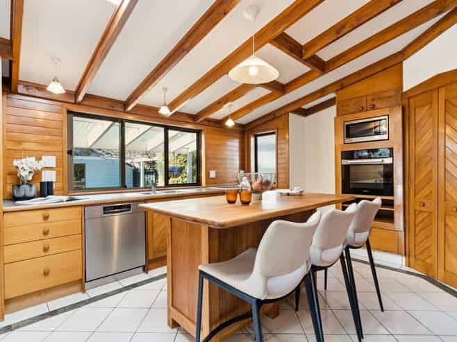 5 Puriri Street, Woburn