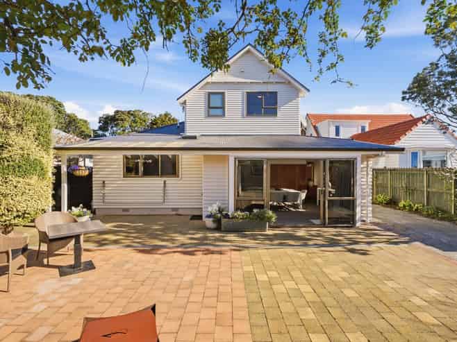 5 Puriri Street, Woburn