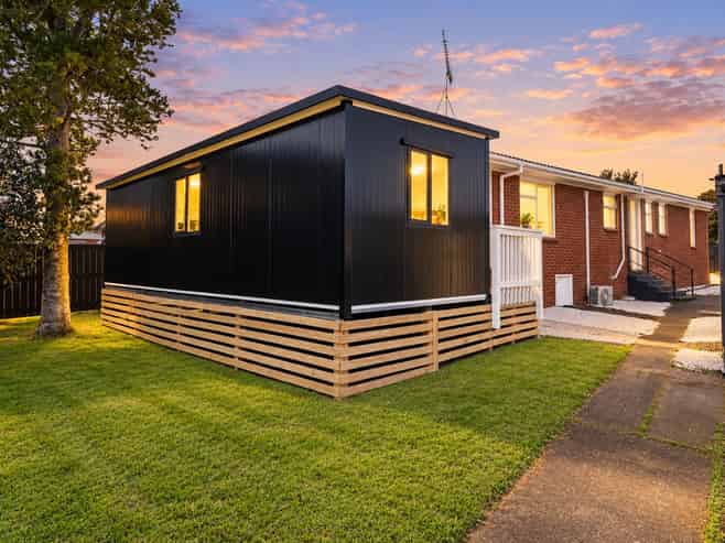 42 Gilbert Road, Otara