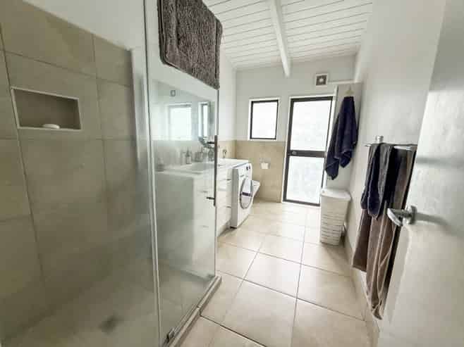 94 Lakewood Drive, Nukuhau