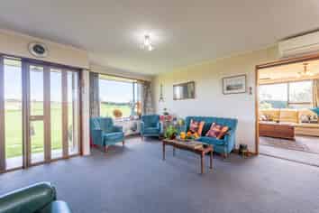 39 Rosewill Valley Road, Rosewill