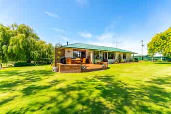 39 Rosewill Valley Road, Rosewill