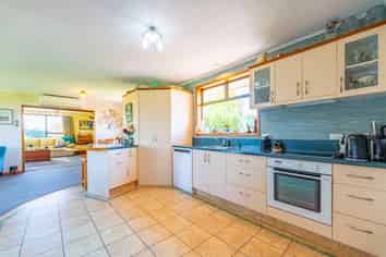 39 Rosewill Valley Road, Rosewill