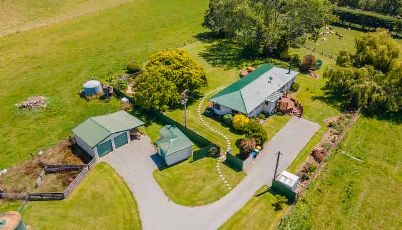 39 Rosewill Valley Road, Rosewill