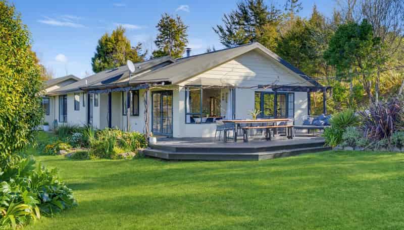 346 Old Coach Road, Mahana