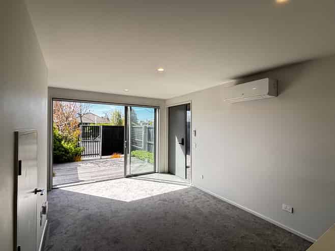 2/44 Shirley Road, Shirley