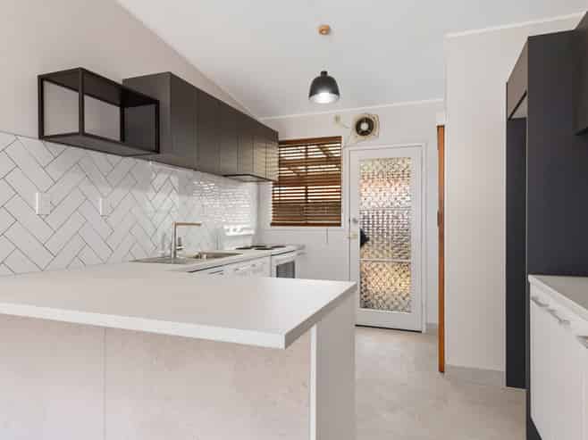10 Wylie Street, Glenholme