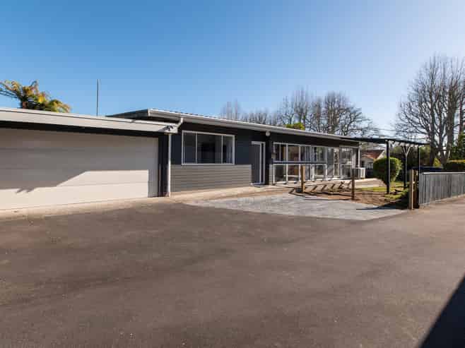 10 Wylie Street, Glenholme