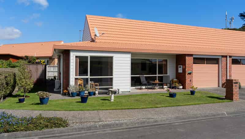 54/17 Redwood Close, Paraparaumu
