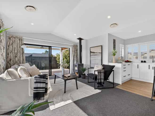 11 Peony Drive, Greytown