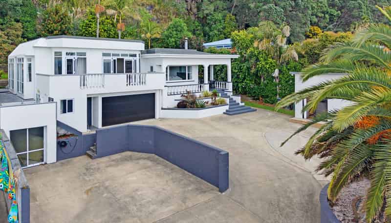 218 Pohutukawa Avenue, Ohope