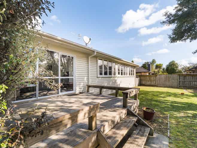 10 Cardiff Street, Awapuni