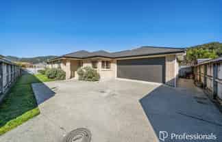 21 Sun Valley Grove, Wainuiomata