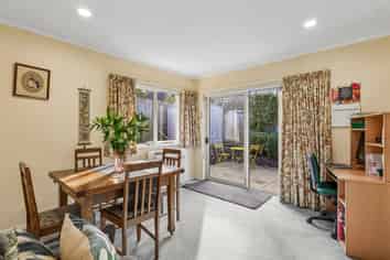 B/64 Rosebery Street, Belleknowes